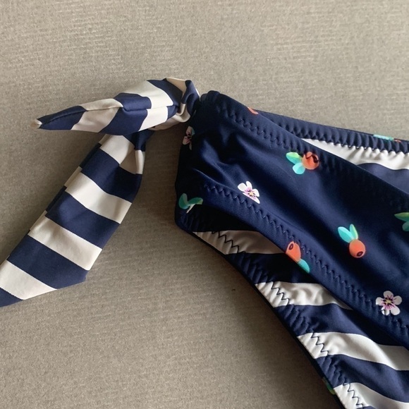 VERA BRADLEY REVERSIBLE TIE ON SIDE BIKINI BOTTOMS SZ L 12-14 SUMMER CRUISE - Picture 6 of 9
